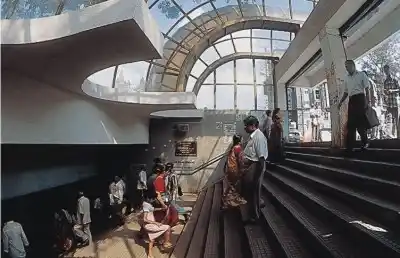 Design & Construction of the CSMT Pedestrian Subway Complex, Mumbai